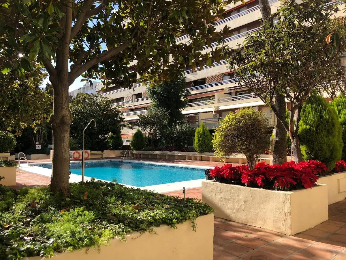 Apartamento Parque De Marbella Apartment